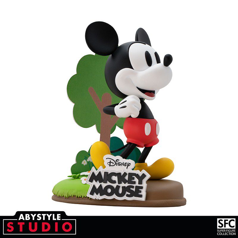 Disney: Mickey Mouse - Super Figure Collection Figurine - Minnie Mouse -  The Vault